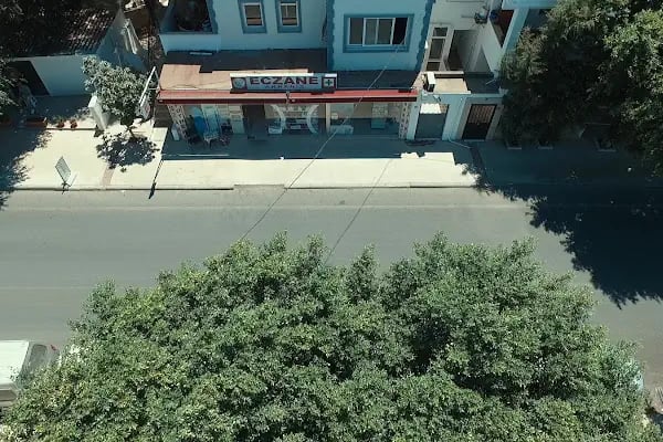 Akdeniz Eczanesi - Resim 2