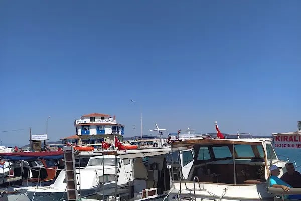 Mordoğan Yat Limanı - Resim 4