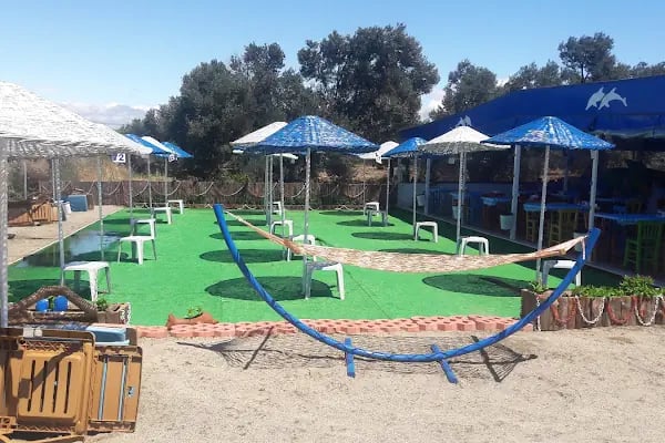 Emirhan Beach - Resim 6