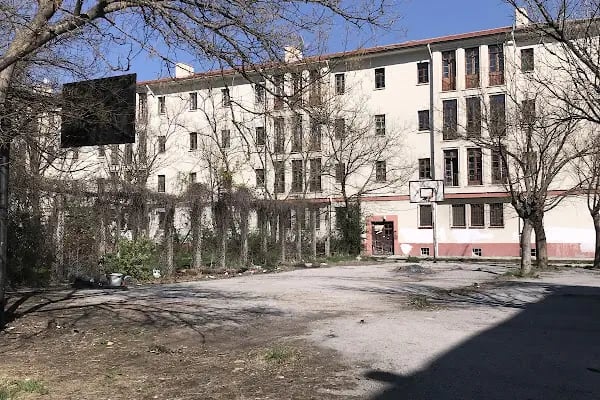 Yakîn Tiyatro - Resim 9