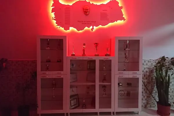 Kapaklı Cumhuriyet İlköğretim Okulu - Resim 13