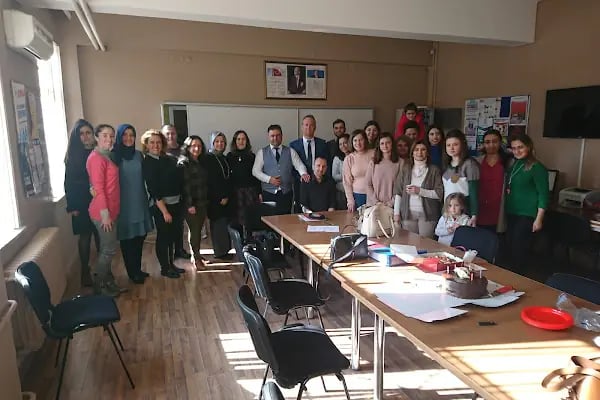 Kapaklı Cumhuriyet İlköğretim Okulu - Resim 10