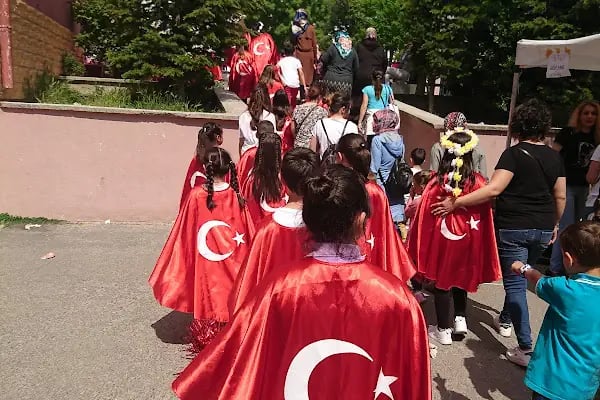 Kapaklı Cumhuriyet İlköğretim Okulu - Resim 8