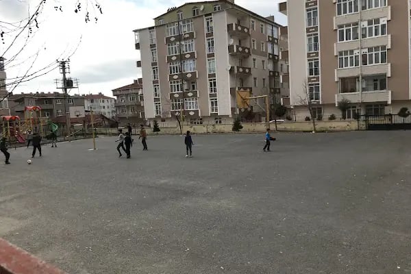 Kapaklı Cumhuriyet İlköğretim Okulu - Resim 5