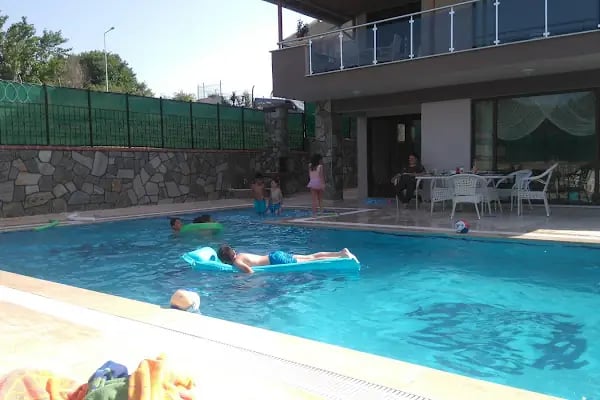 Çilek Havuz ve Sauna ✨💧| 1998'den Beri En İyi Havuz Yapımı Firması 🚀 🌟 - Resim 11