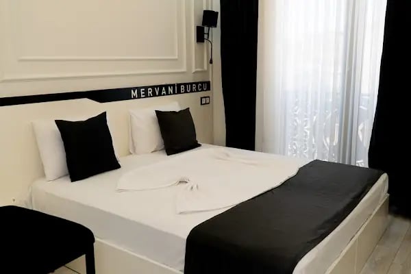 Sur Royal's Hotel - Resim 14
