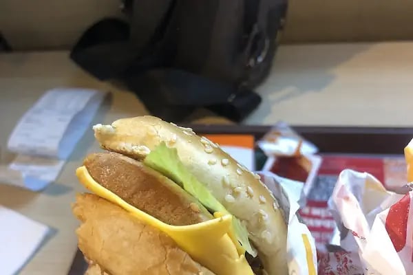 Burger King - Arnavutköy Şubesi - Resim 3