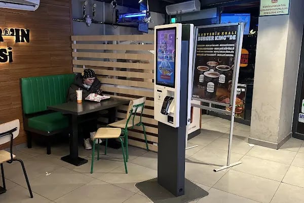 Burger King - Arnavutköy Şubesi - Resim 12