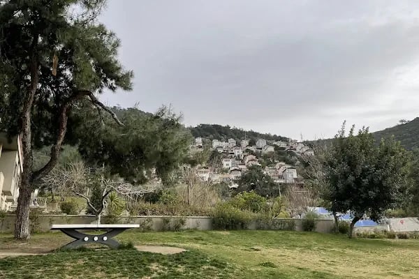 Balçova belediyesi adalet ve demokrasi parkı - Resim 5