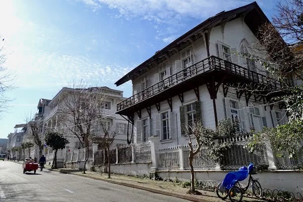 Büyükada Ermeni Katolik Kilisesi - Resim 1