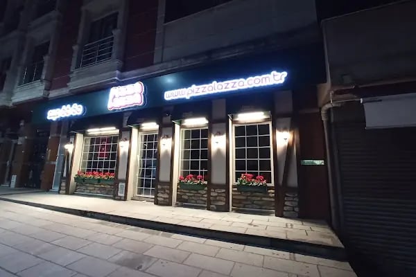 PizzaLazza Çayırova - Resim 4