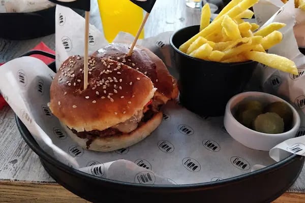 Gara Pub - Resim 8