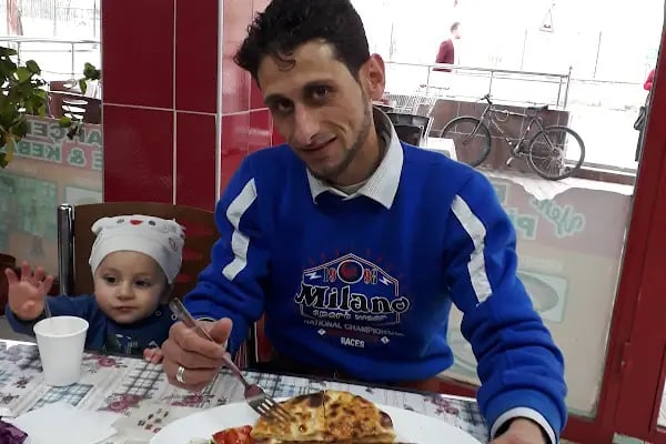 Yeni Bahçeli Kebap Salonu - Resim 12