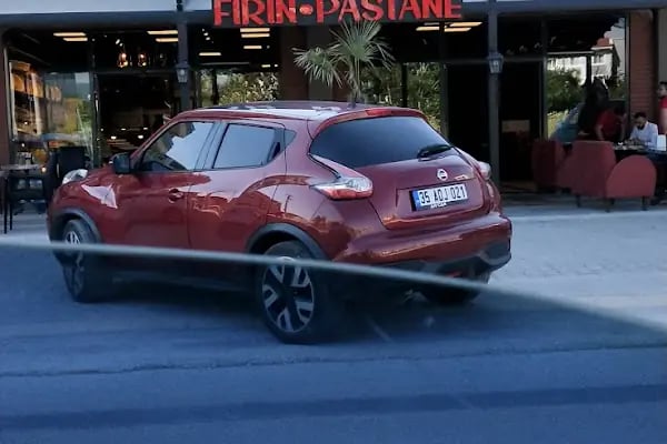 Ne var Ne yok Fırın Pastane Kafe - Resim 9
