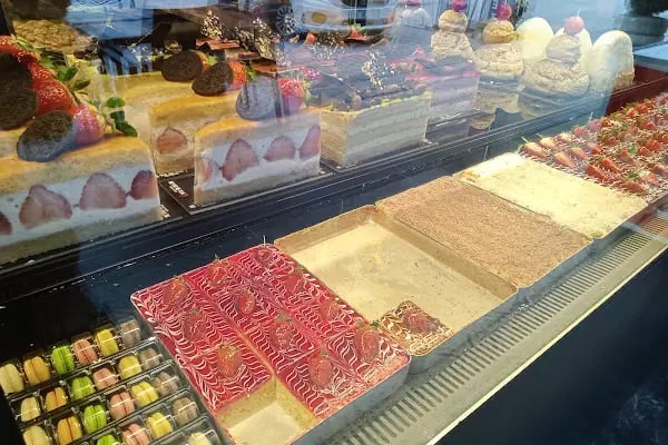 Ne var Ne yok Fırın Pastane Kafe - Resim 15
