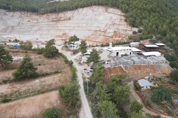 GRG Madencilik - Beton Parke Fabrikası - Alanya - Resim 1