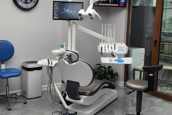 Diş Hekimi Dr.H.Emre Harbalıoğlu - Resim 14