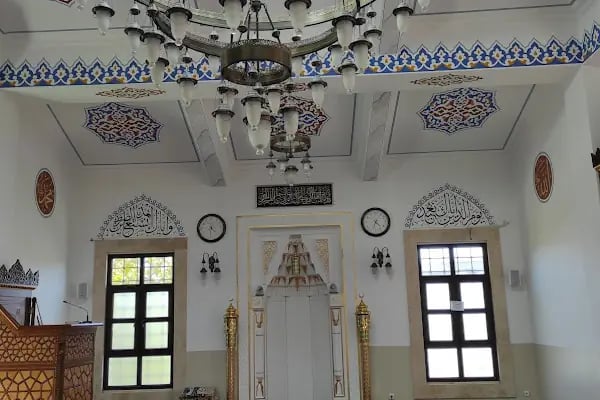 İhsaniye Cami - Resim 9