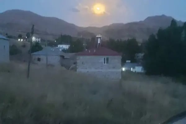 Akçadağ Atatürk Anıtı - Resim 5