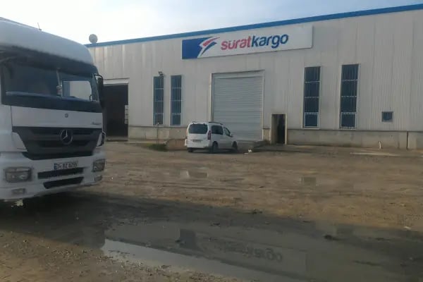 Sürat Kargo Bursa Aktarma Merkezi - Resim 7