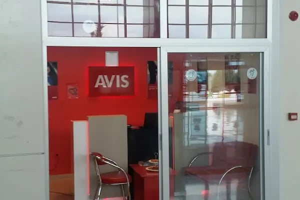 Avis Denizli Havalimanı - Resim 3