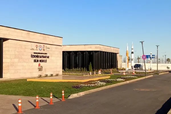 Özdemir Bayraktar Bilim Merkezi Trabzon - Resim 12