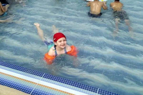 Kozan Olimpik Yüzme Havuzu - Resim 12