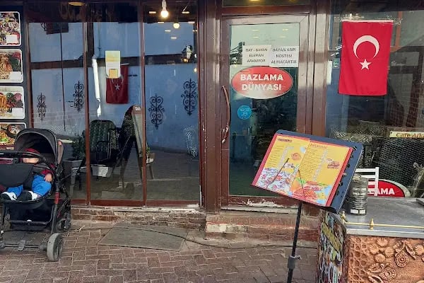 Arkadaş Cafe bazlama dunyasi - Resim 4