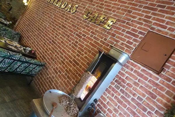 Arkadaş Cafe bazlama dunyasi - Resim 13