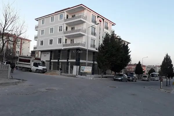 Emek Kız Öğrenci Pansiyonu - Resim 1