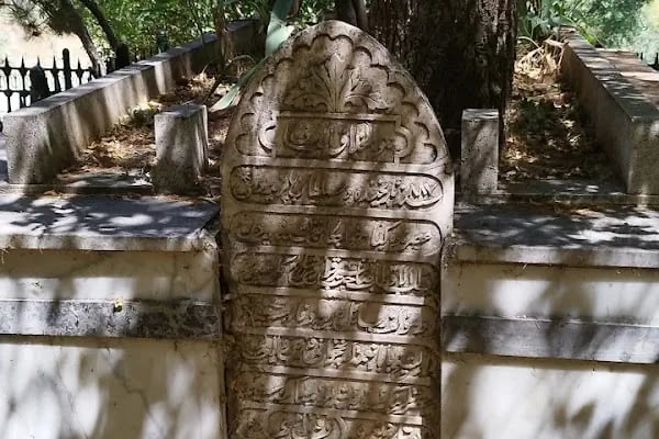 Nimetullah Nahçivani (Nimet Baba) Türbesi - Resim 2