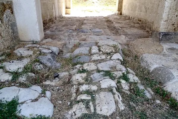 Beyşehir Kale kapısı - Resim 12