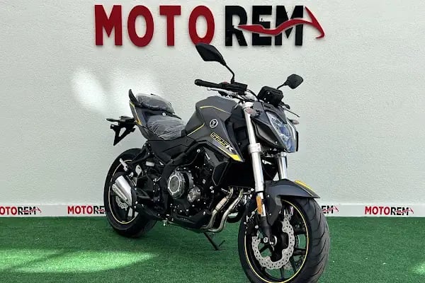MOTOREM MOTORSİKLET MAĞAZASI - Resim 16