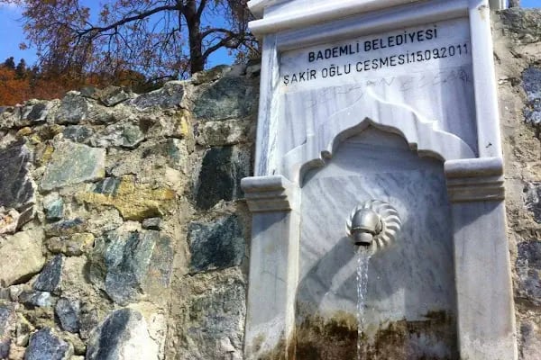 Bademli Belediyesi Şakiroğlu Çeşmesi - Resim 10