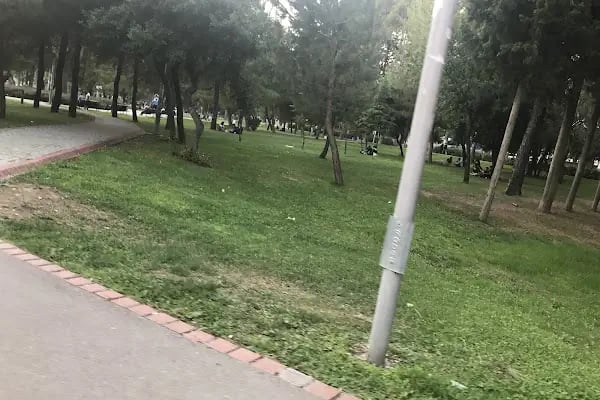 İzmir Büyükşehir Belediyesi Hasanağa Bahçesi - Resim 19