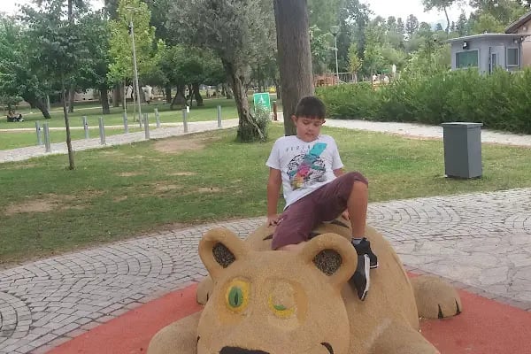 İzmir Büyükşehir Belediyesi Hasanağa Bahçesi - Resim 11