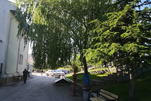 DR.NAFİZ KÖREZ 12. CADDE SEMT POLİKLİNİĞİ - Resim 7
