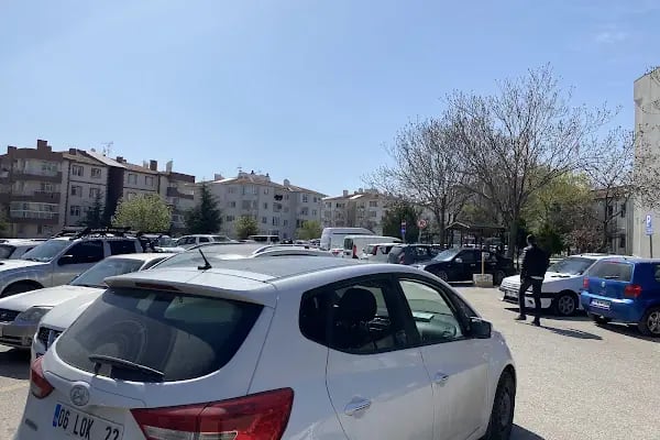 DR.NAFİZ KÖREZ 12. CADDE SEMT POLİKLİNİĞİ - Resim 15