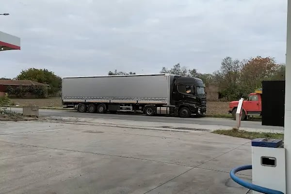 Yüksel Taşit Petrol Ürünleri Otomotiv Sanayi Ve Ticaret Limited Şirketi - Resim 5