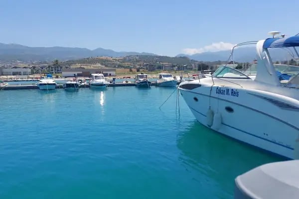 Madenli Yat Limanı - Resim 18