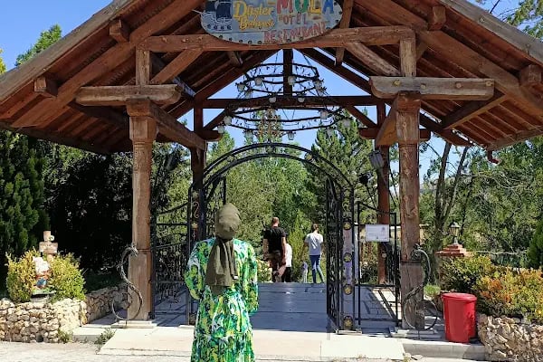 MOLA OTEL RESTORAN DÜŞLER BAHÇESİ - Resim 4