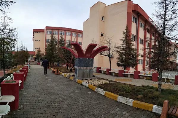 Selçuk Üniversitesi - Resim 8