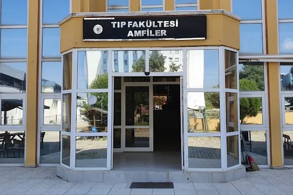 Manisa Celal Bayar Üniversitesi, Tıp Fakültesi - Resim 13