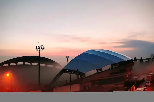 Avcılar Atatürk Stadyumu - Resim 16