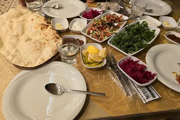 Yükseller Kebap Ve Pide evi - Resim 7