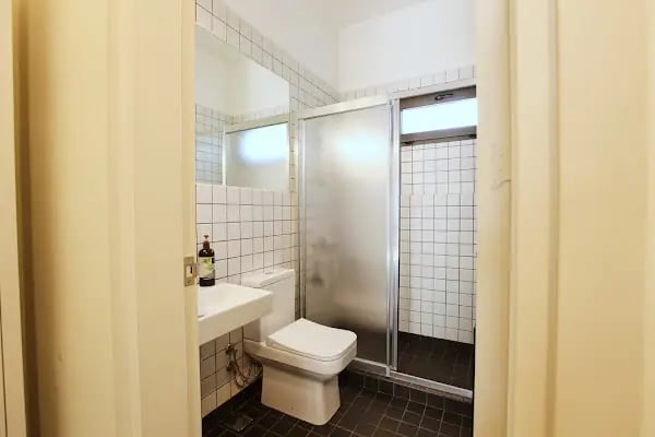 FLANEUR HOSTEL - Resim 3