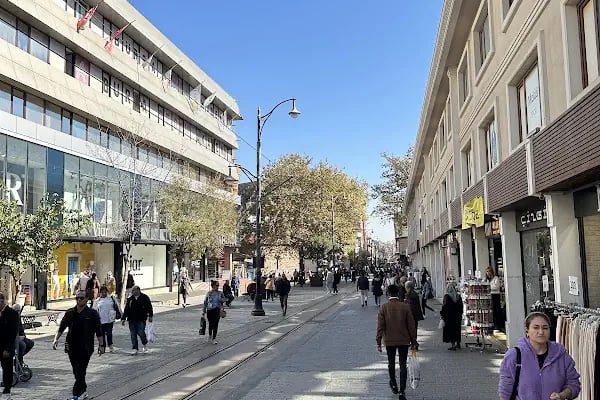 B Kafe Ertuğrul Meydan - Resim 10