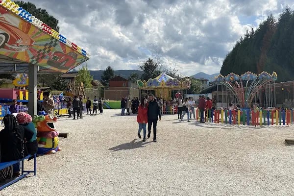 Sapanca Lunapark - Resim 17