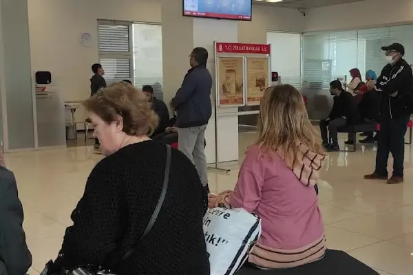 Ziraat Bankası İstasyon/Mersin Şubesi - Resim 4