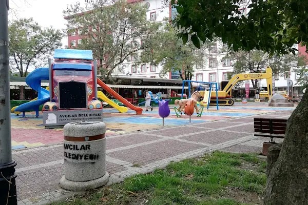 Şehit Komando Er Eyüp Nedim Evin Parkı - Resim 10